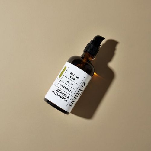 Herbliz - Olejek CBD do masażu Bergamotka - 300 mg CBD - 100 ml