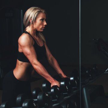 Training mit CBD: Natürliches Pre-Workout? (+Die besten Übungen zum Abnehmen)