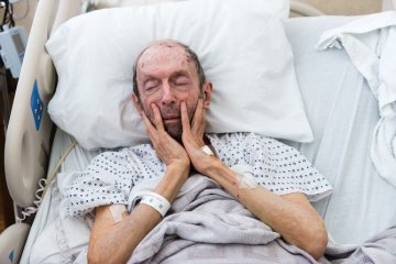 Může užívání marihuany zvyšovat bolestivost zranění?