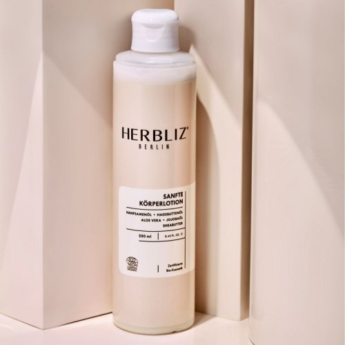 Herbliz - jemné tělové mléko s konopným olejem - 250 ml