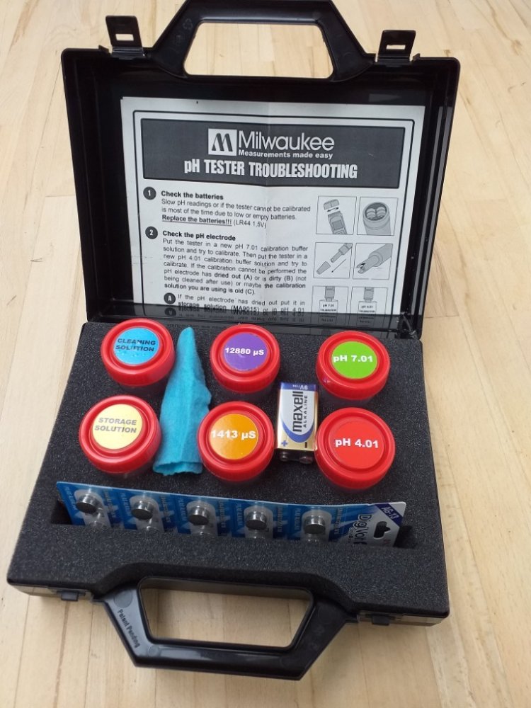 Levně Milwaukee service kit